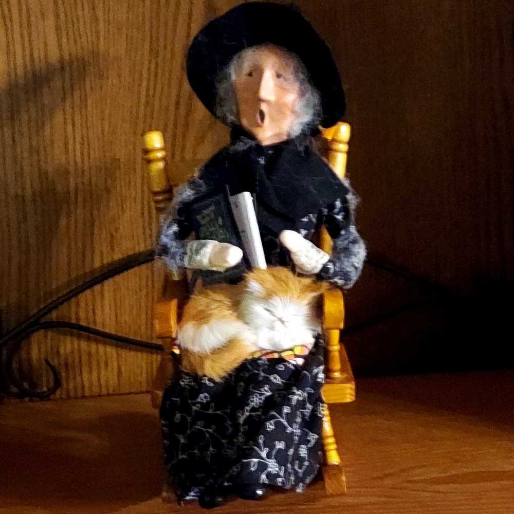 Byer's Choice Rocking Chair Witch